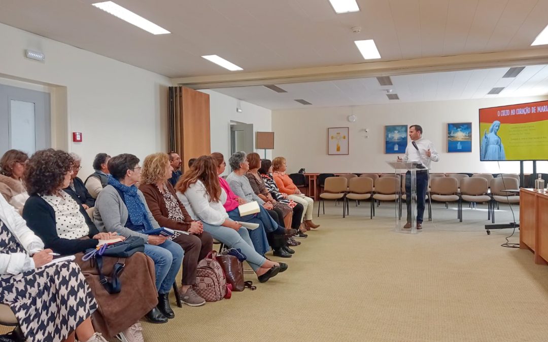 Unidos no caminho do Coração de Maria